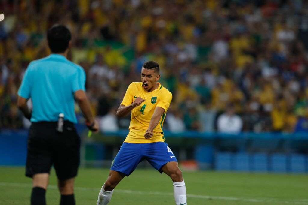 Marquinhos Cheering of his achievement