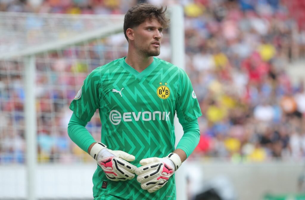 Gregor Kobel guarding goal for Switzerland