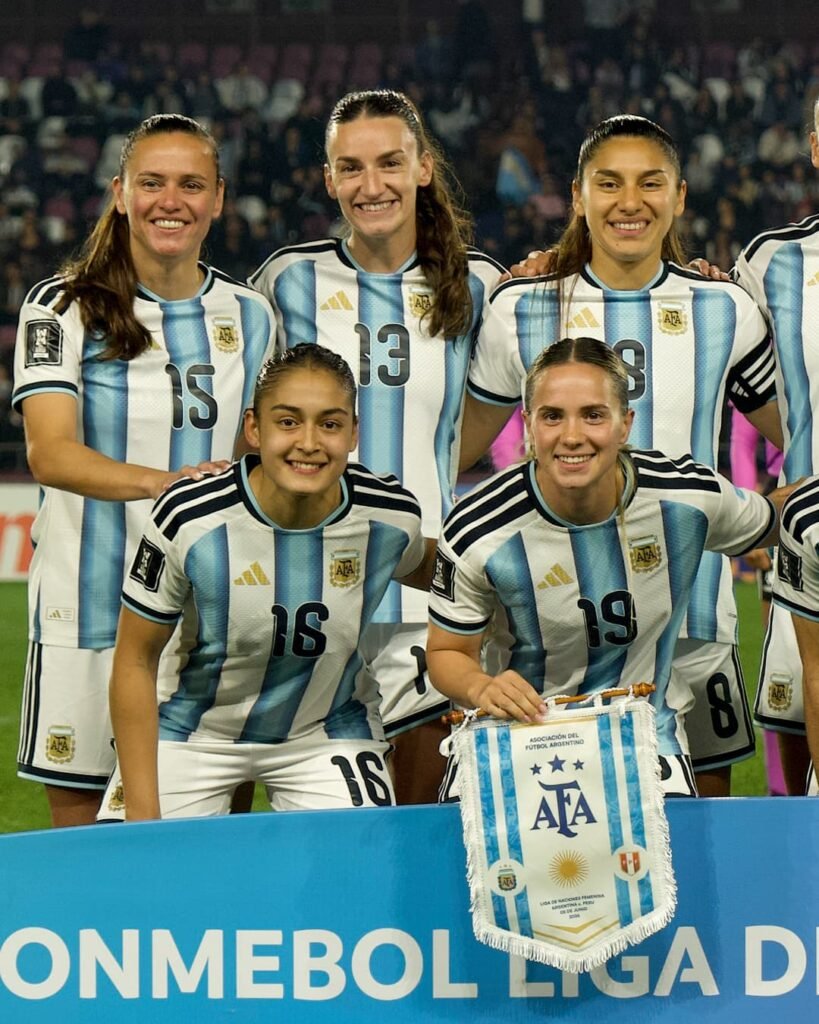 Argentina and Colombia women's teams before a match