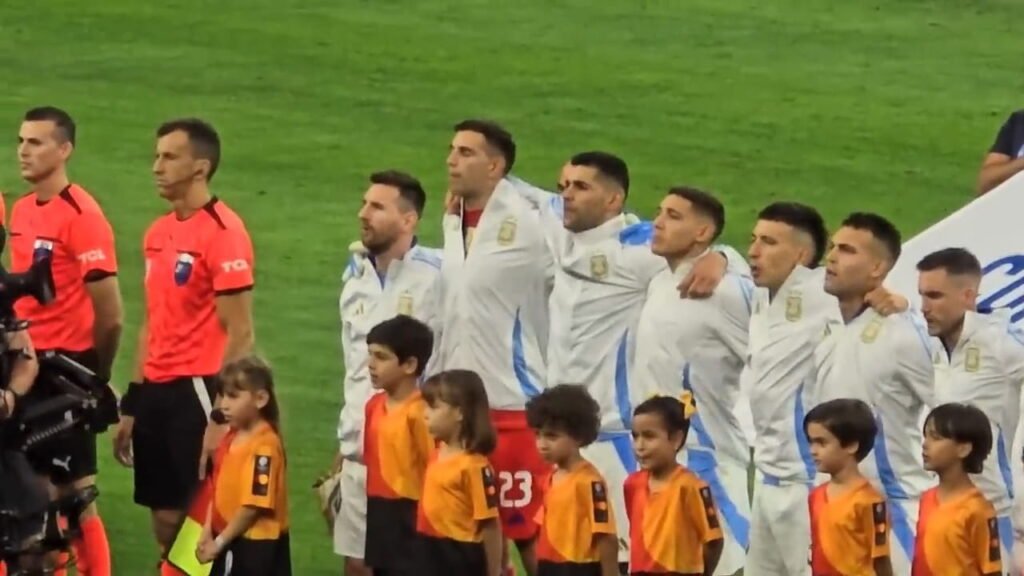 Emiliano Martínez during competition