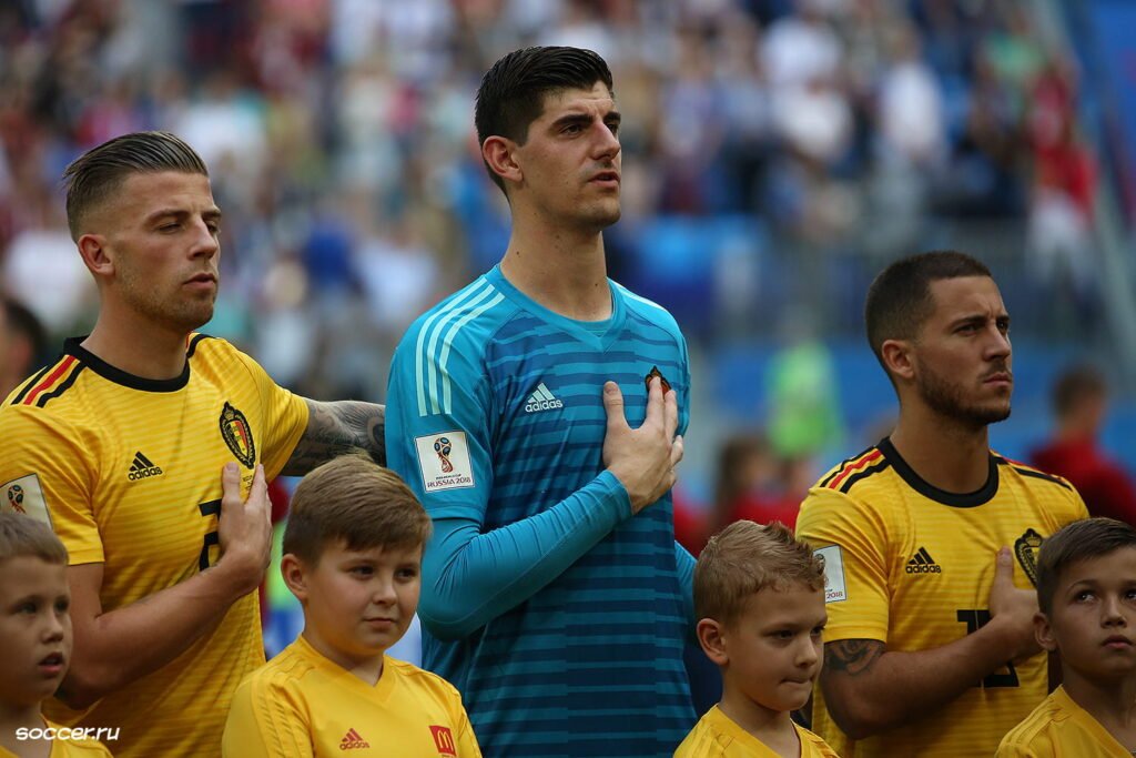 Thibaut Courtois guarding the goal