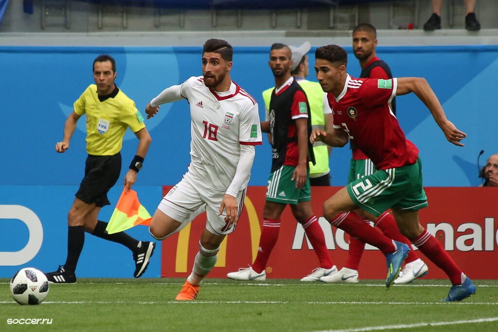 Achraf Hakimi in national team kit