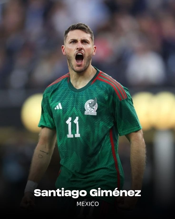 Santiago Giménez celebrating a goal for the Mexico national football team.