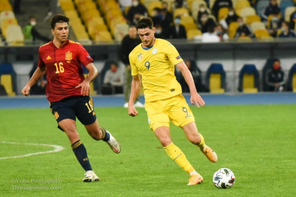 Federico Valverde before a match